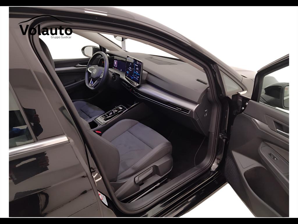 VOLKSWAGEN Golf VIII 2024 - Golf 2.0 tdi Life 150cv dsg