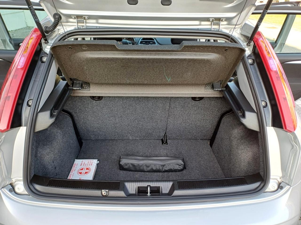 Fiat Punto 1.2 5 porte Lounge GPL