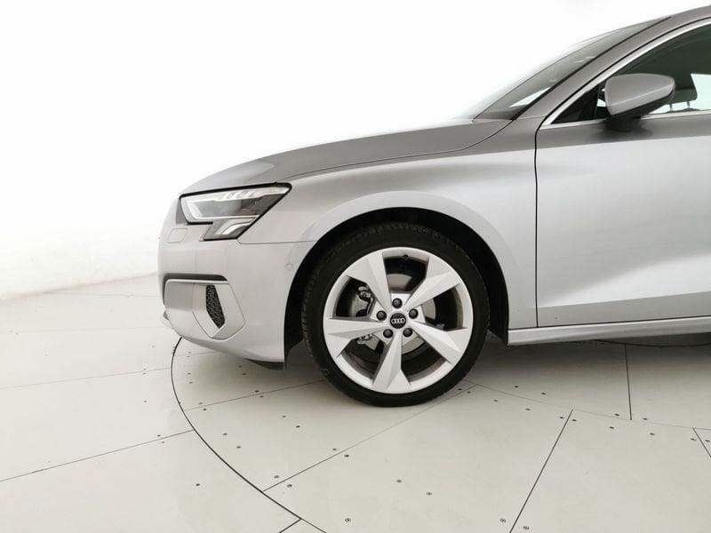 Audi A3 Sportback 30 1.5 g-tron Business s-tronic