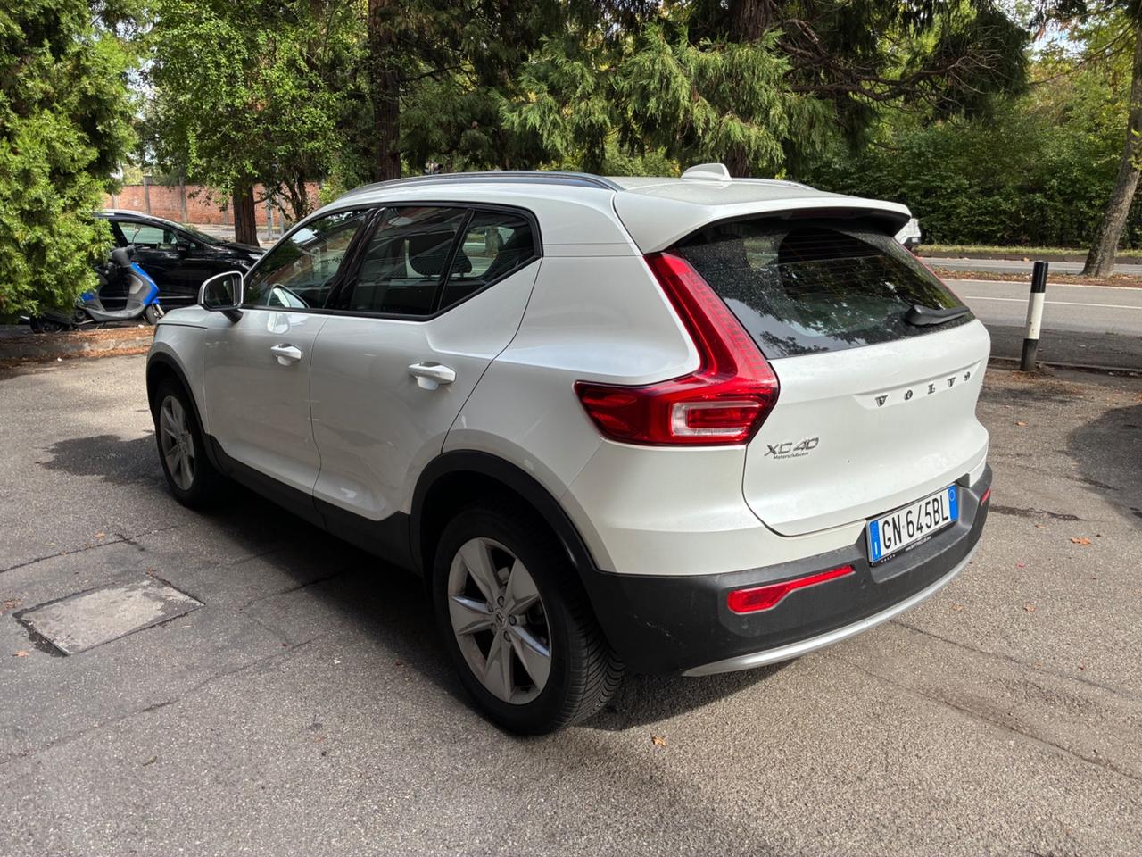 Volvo XC40 T2 automatico Core