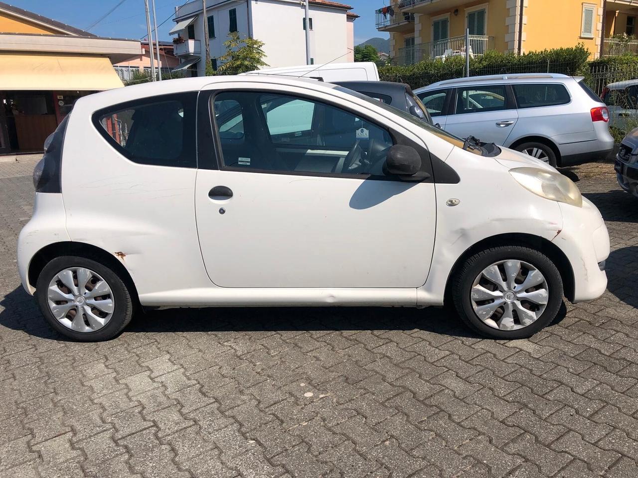 Citroen C1 1.0 3 porte CON SOLO 37.000 KMREALI!!! GARANZIA EUROPEA DI 12 MESI RINNOVABILE FINO A 36 MESI!!!