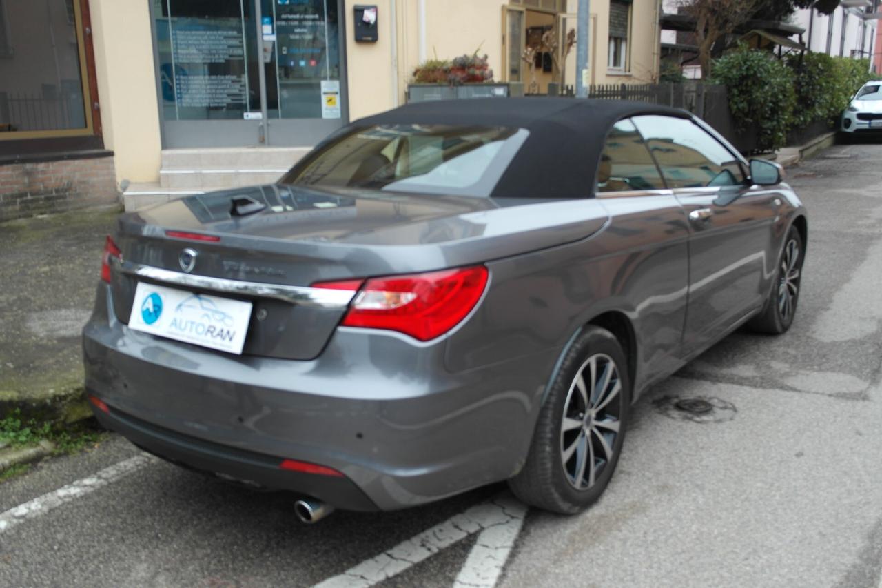 Lancia Flavia 2.4 Cabrio