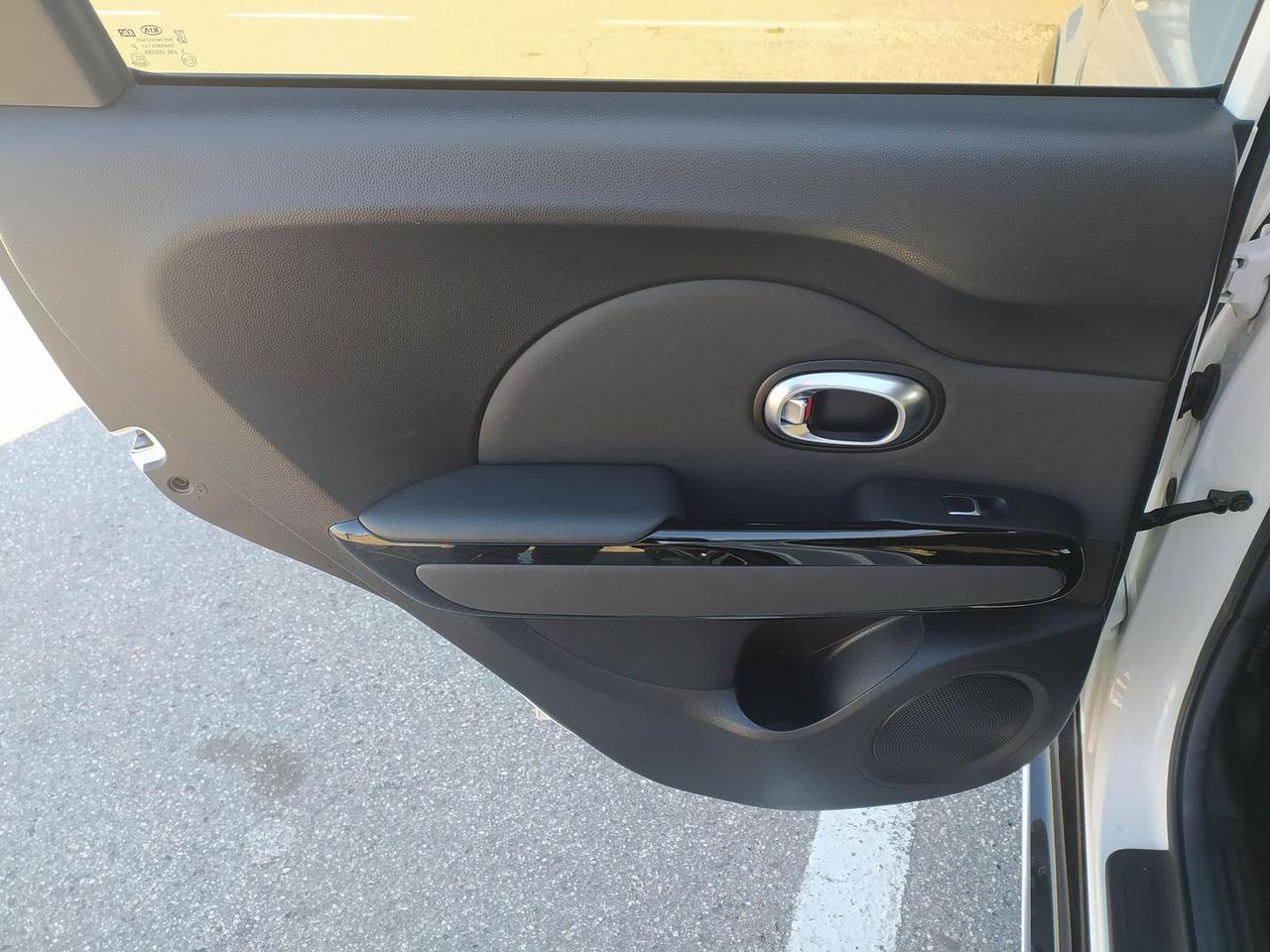 Kia Soul Limited 1.6 CRDi #8110