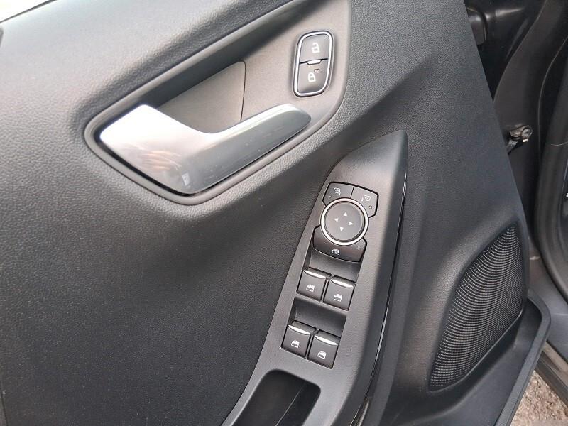 Ford Puma 1.5 EcoBlue 120 CV S&S Connect (682)