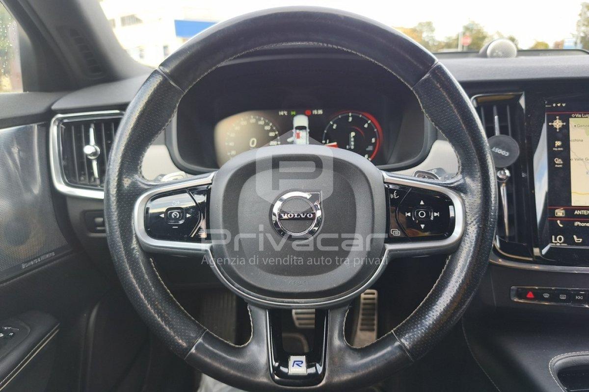 VOLVO V90 D4 R-design