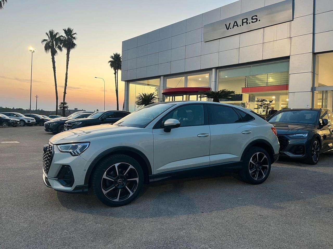 Audi Q3 35 TDI S tronic line edition