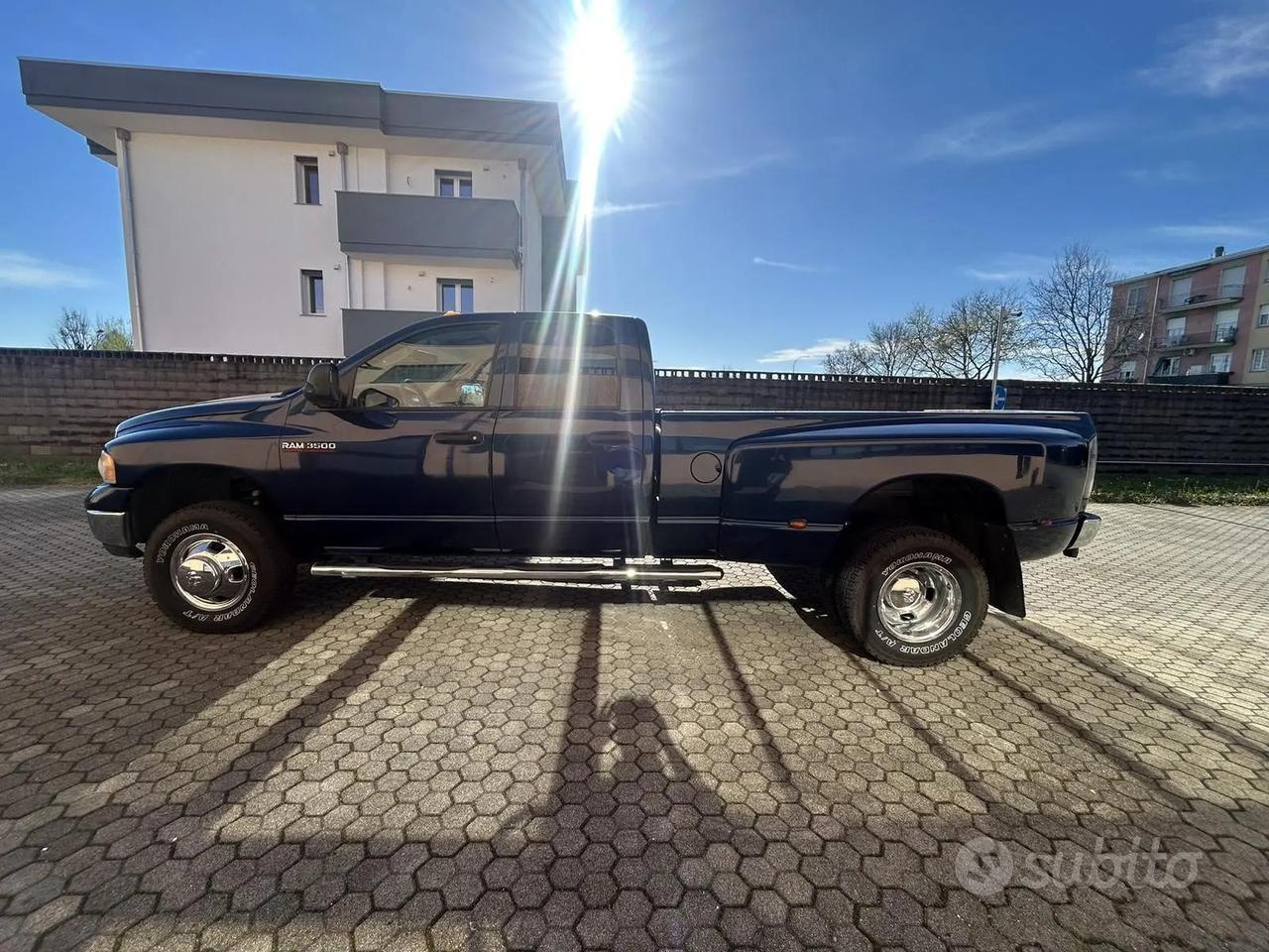 Dodge ram 3500 5.9 cummins gemellato