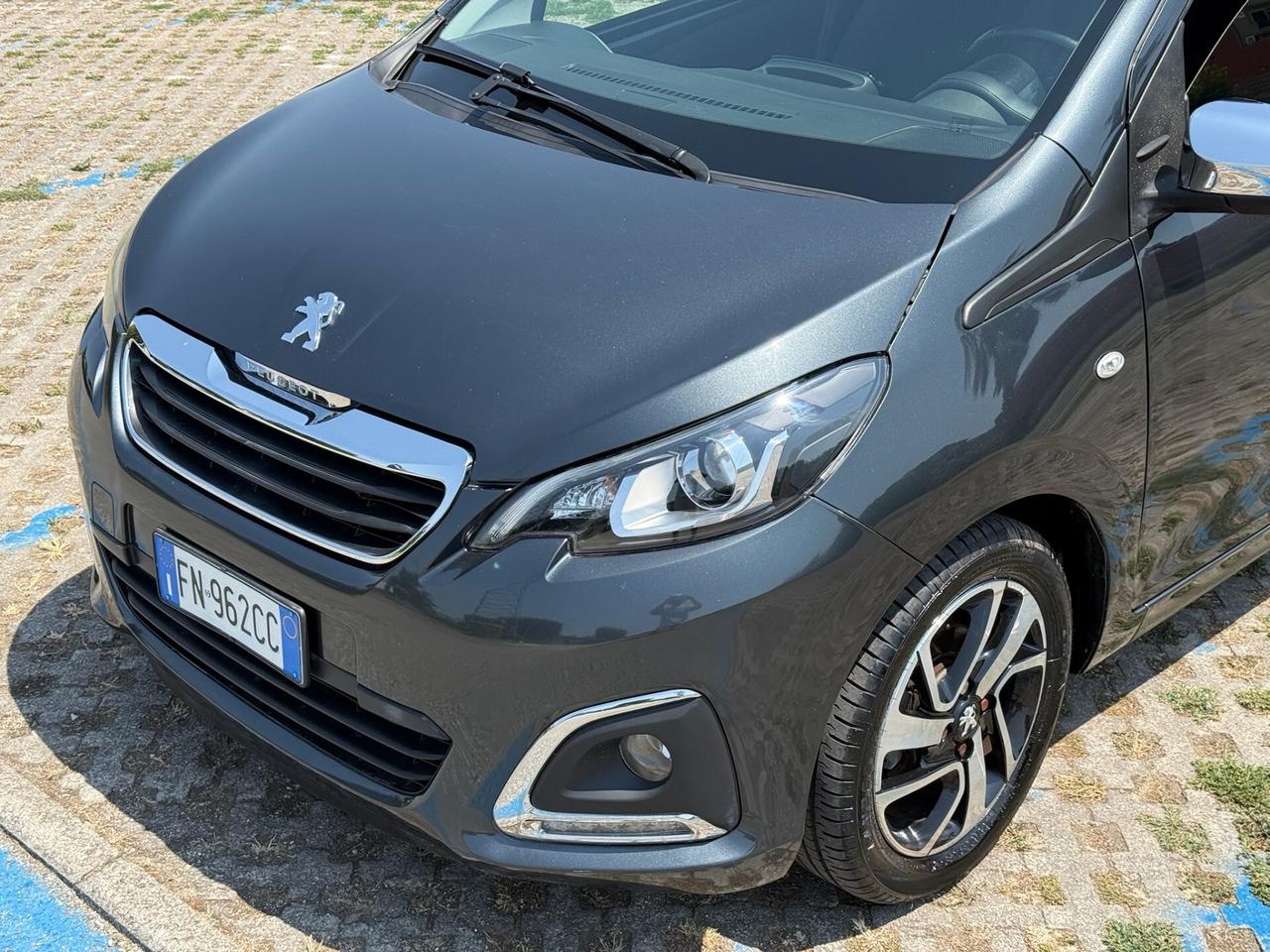 PEUGEOT 108 2018 1.0 VTi 72cv 5 porte Allure