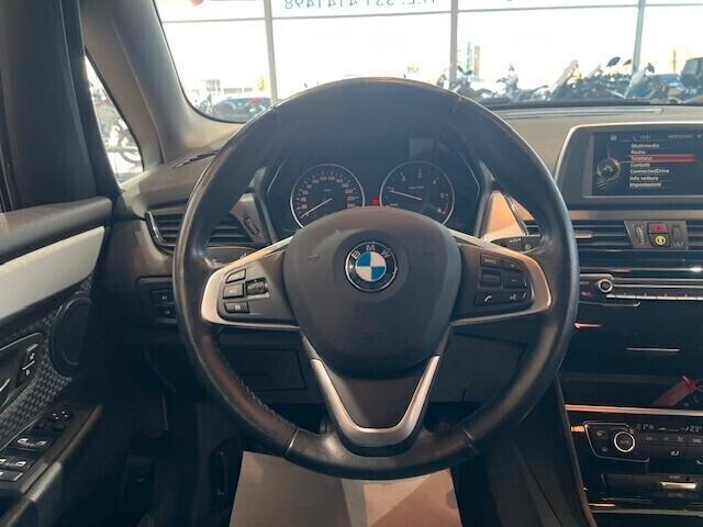 BMW 218 d Active Tourer Advantage