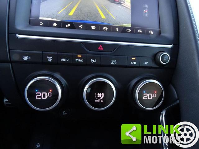 JAGUAR E-Pace 2.0 AWD aut. R-Dynamic S