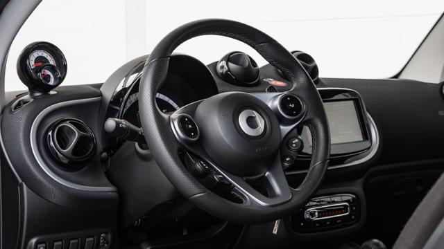 SMART ForTwo 90 0.9 T twinamic cabrio IVA ESPOSTA