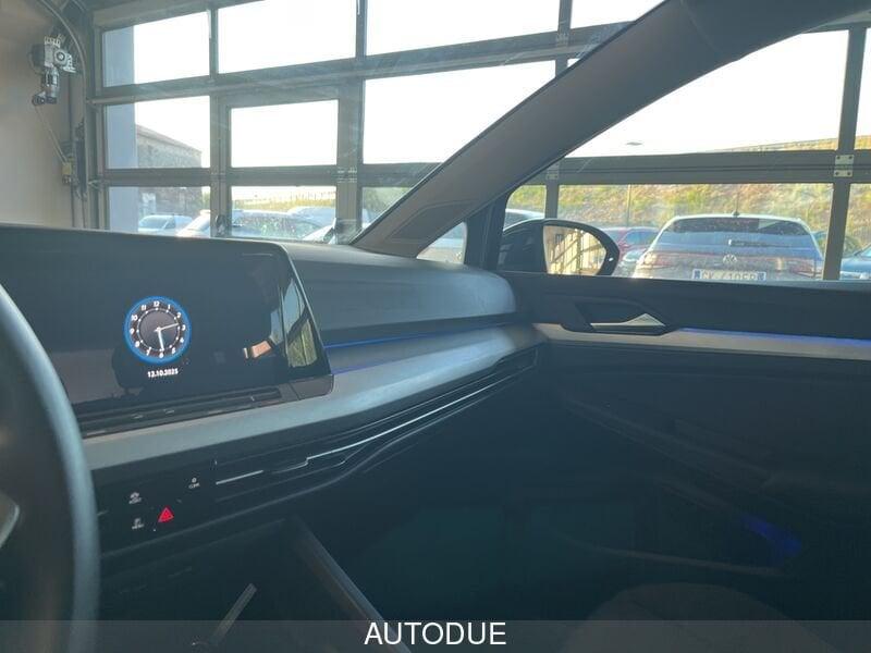 Volkswagen Golf 8 2.0 TDI SCR LIFE DSG 115 CV