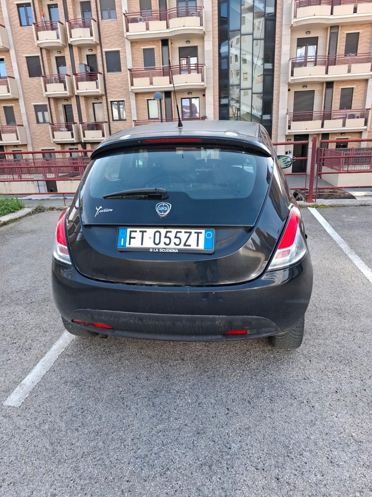 Lancia Ypsilon 1.3 MJT 16V 95 CV 5 porte S&S Gold