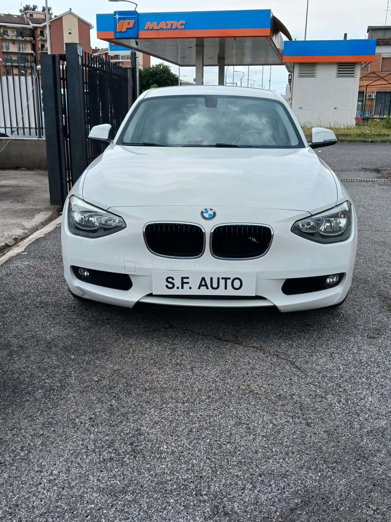 Bmw 118 118d 5p. Sport