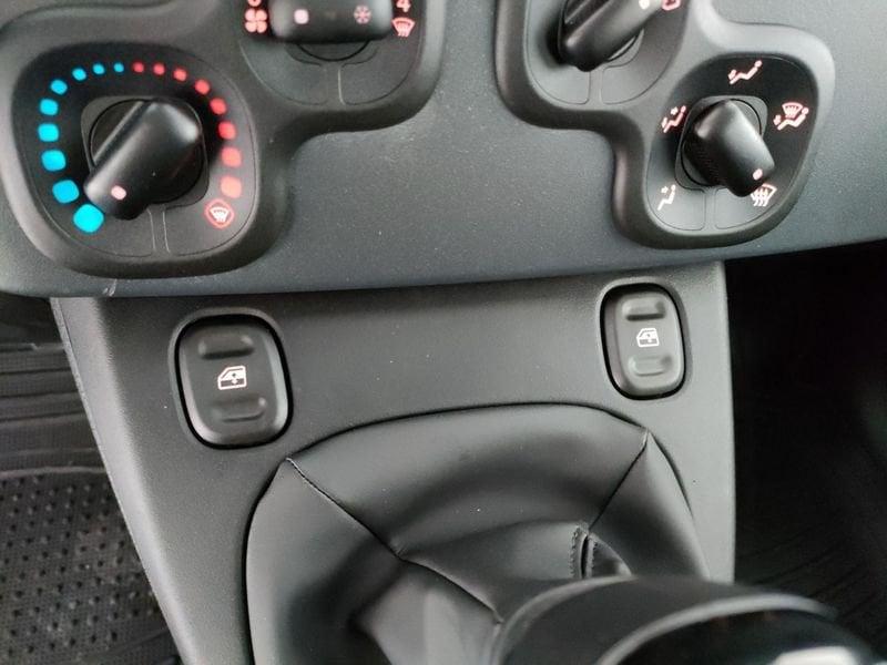 FIAT Panda Panda 1.0 FireFly S&S Hybrid Pandina