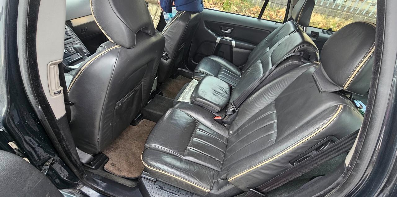 Volvo XC90 D5 AWD Geartronic Executive 7 POSTI