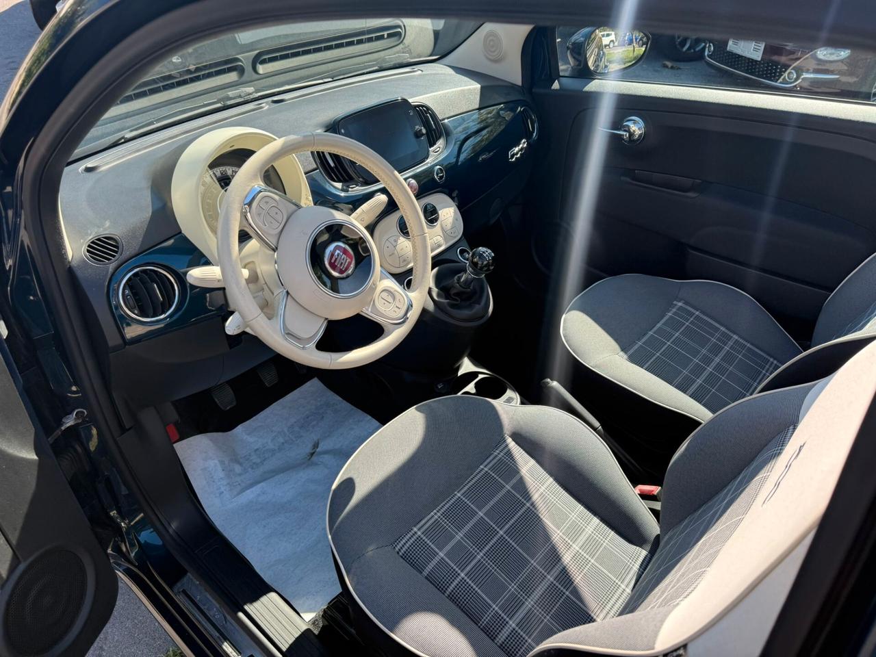 Fiat 500 C 1.2 Lounge radio 7"