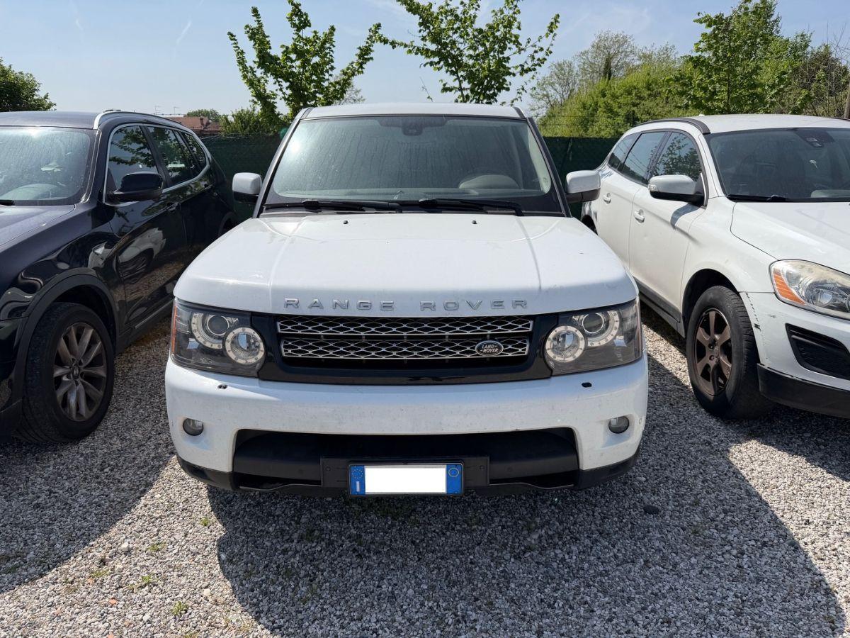 LAND ROVER - Range Rover Sport - 3.0 SDV6 HSE SOLO COMMERCIANTI