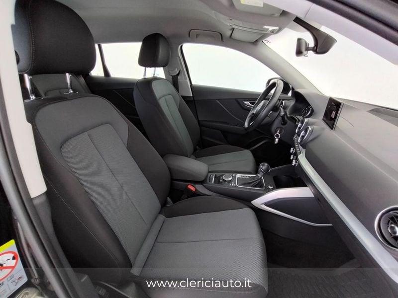 Audi Q2 30 TFSI S tronic Business