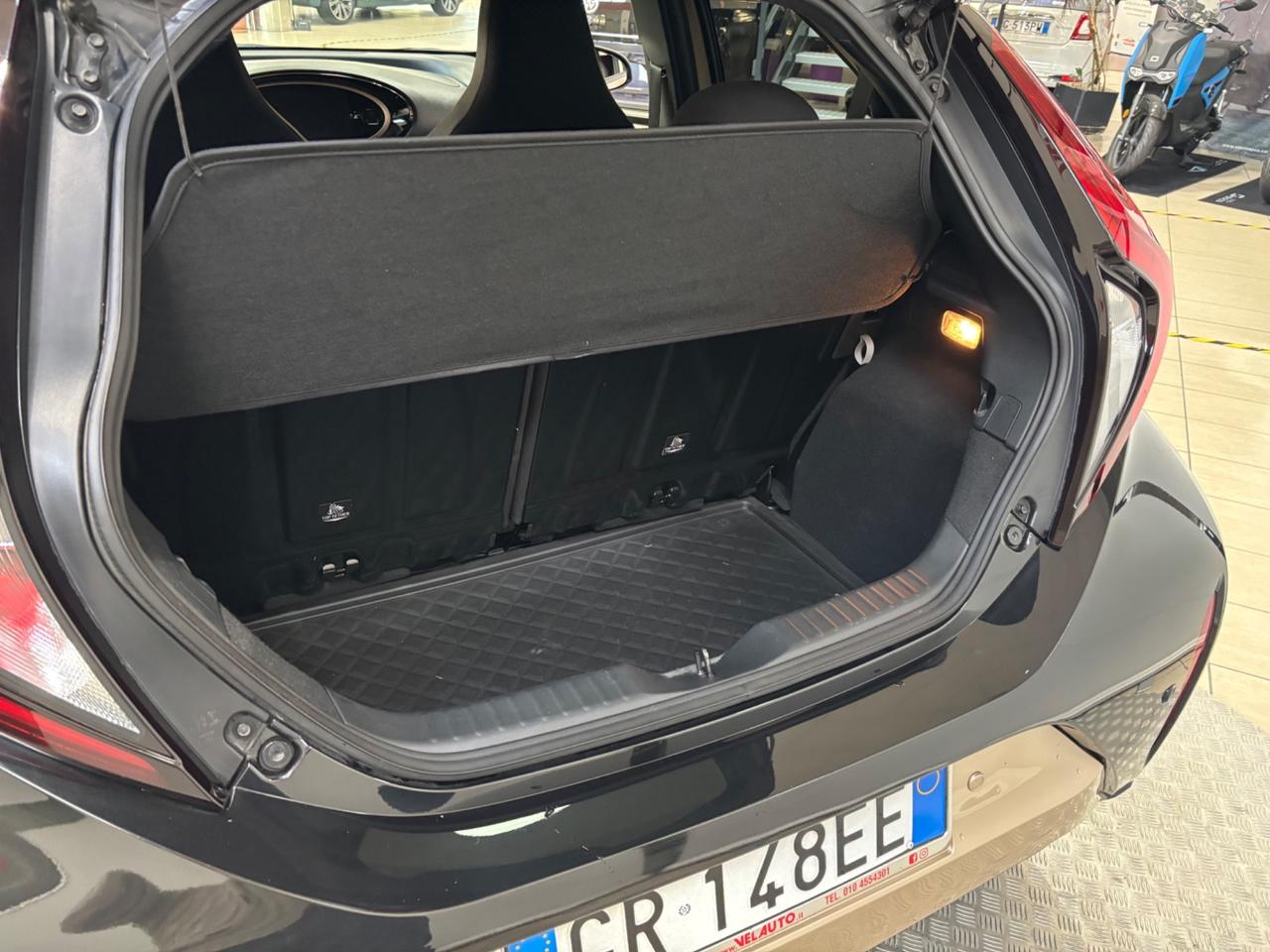 Toyota Aygo X 1.0 VVT-i 72 CV 5 porte Lounge