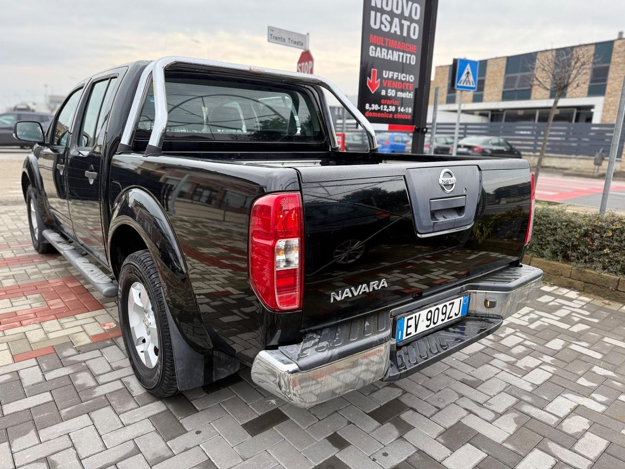 Nissan Navara 2.5 dCi 190CV 4 porte Double 4X4