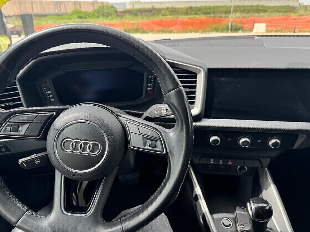 Audi A1 SPB 30 TFSI S tronic line edition