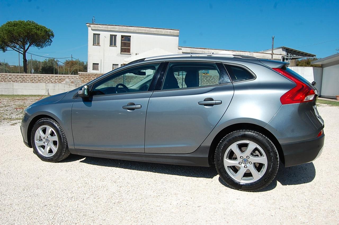 Volvo V40 Cross Country D4 Kinetic