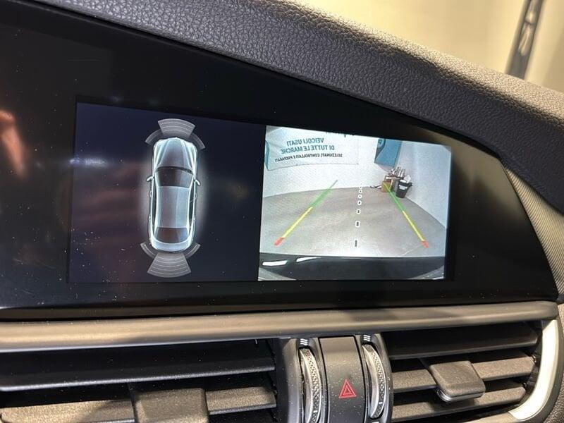 Alfa Romeo Giulia Giulia 2.0 Turbo 280 CV AT8 AWD Q4 Veloce