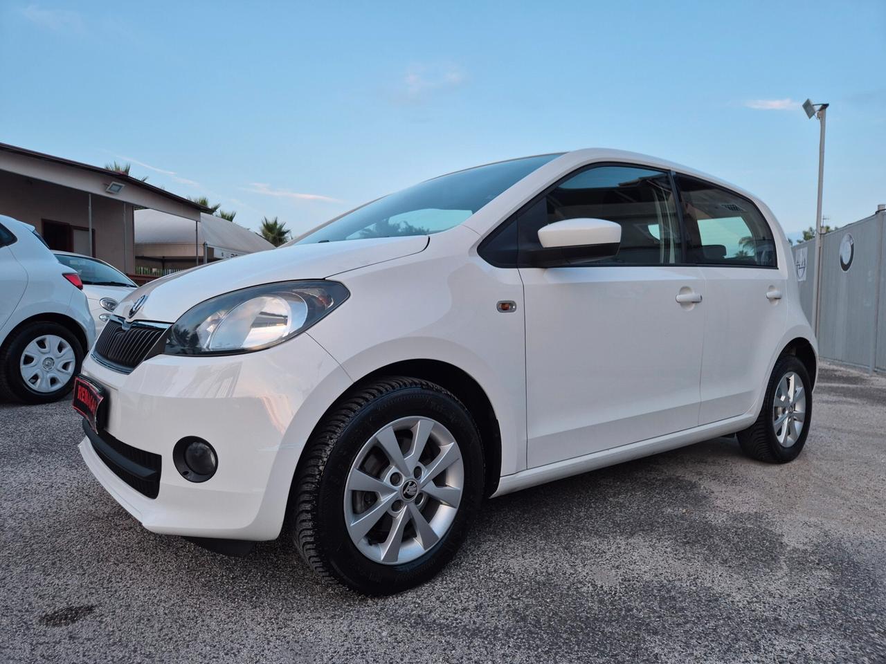 Skoda CITIGO 1.0 68 CV 5 porte G-Tec NUOVA 2015