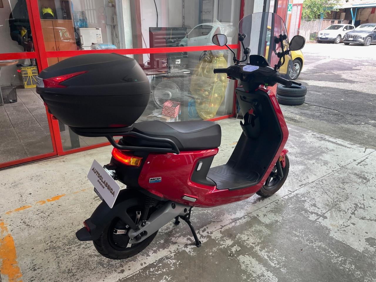 Niu NQi Elettrico 50 KM0!!!