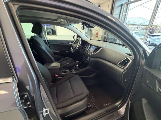HYUNDAI Tucson Tucson II 1.7 crdi Plus Pack 2wd 115cv tetto