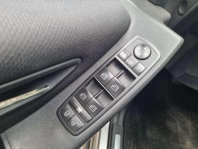 Mercedes-Benz A 150 A 150 Elegance edition10
