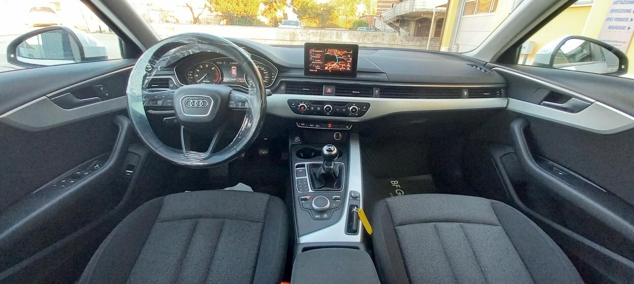 AUDI A 4 Avant TFSI G-Tron Sport Benzina - Metano cc. 1.984 CV: 170 Cambio Manuale 6 Marce 5 Porte 5 Posti Euro 6