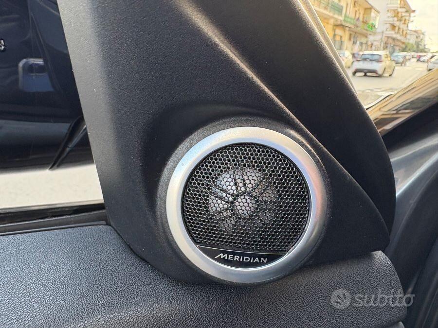 Range rover evoque 2.0 d 180 r-dynamic certificata