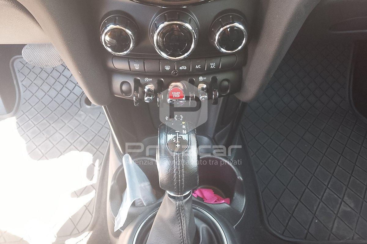 MINI Mini 1.5 Cooper D