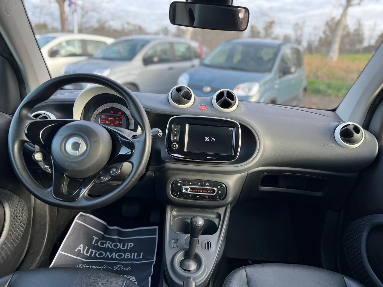 Smart ForTwo 70 1.0 twinamic Youngster pelle navi