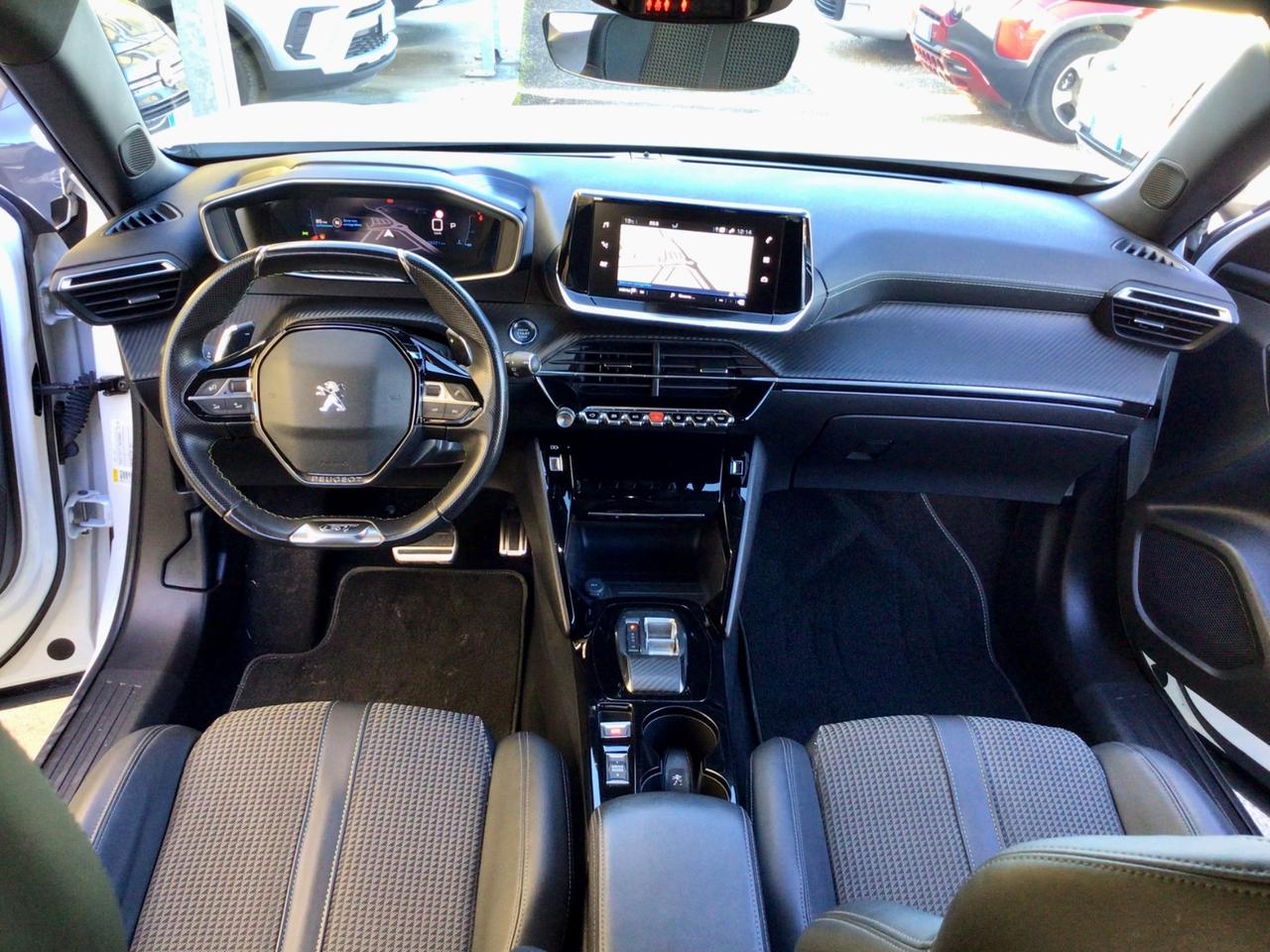 Peugeot 2008 BlueHDi 130 S&S EAT8 GT