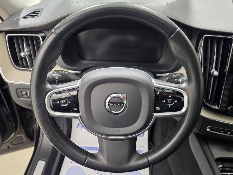 Volvo XC60 B4 D AWD Autom. Inscription GANCIO TRAINO