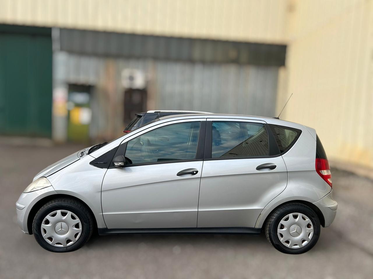 Mercedes-benz A 150 - ANCHE PER NEOPATENTATI