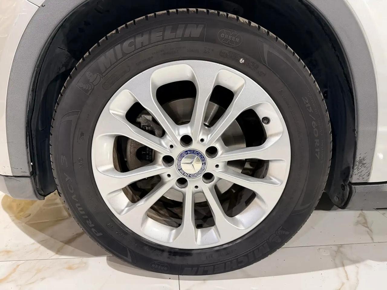 Mercedes-benz GLA 180 d Automatic Premium