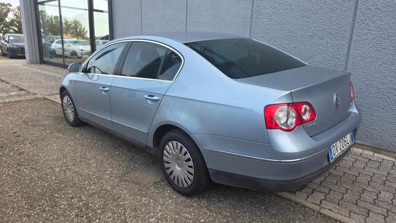 Volkswagen Passat 2.0 TDI DPF Highline