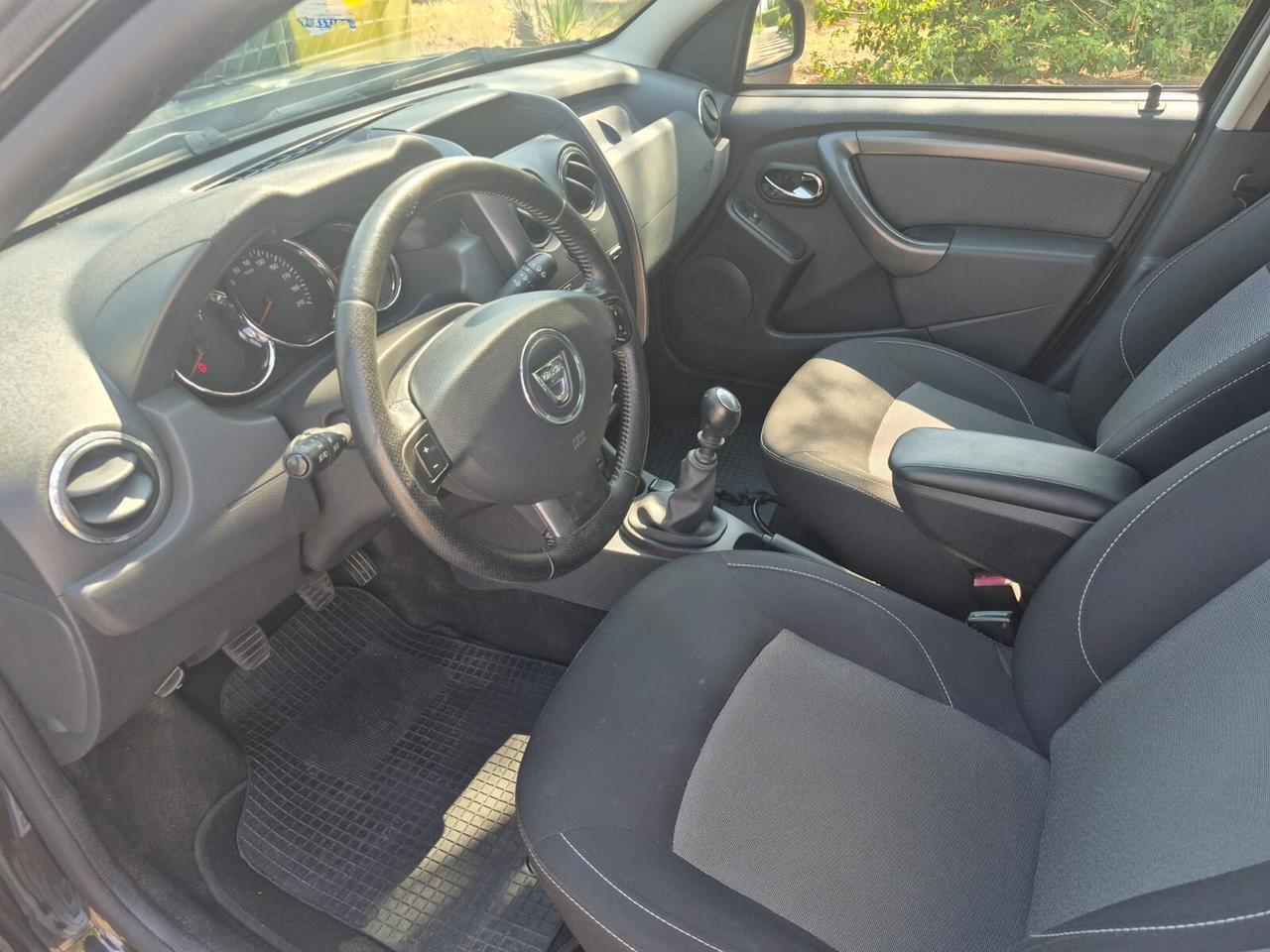 Dacia Duster 1.5 dCi 110CV S&S 4x4 Serie Speciale Lauréate Family