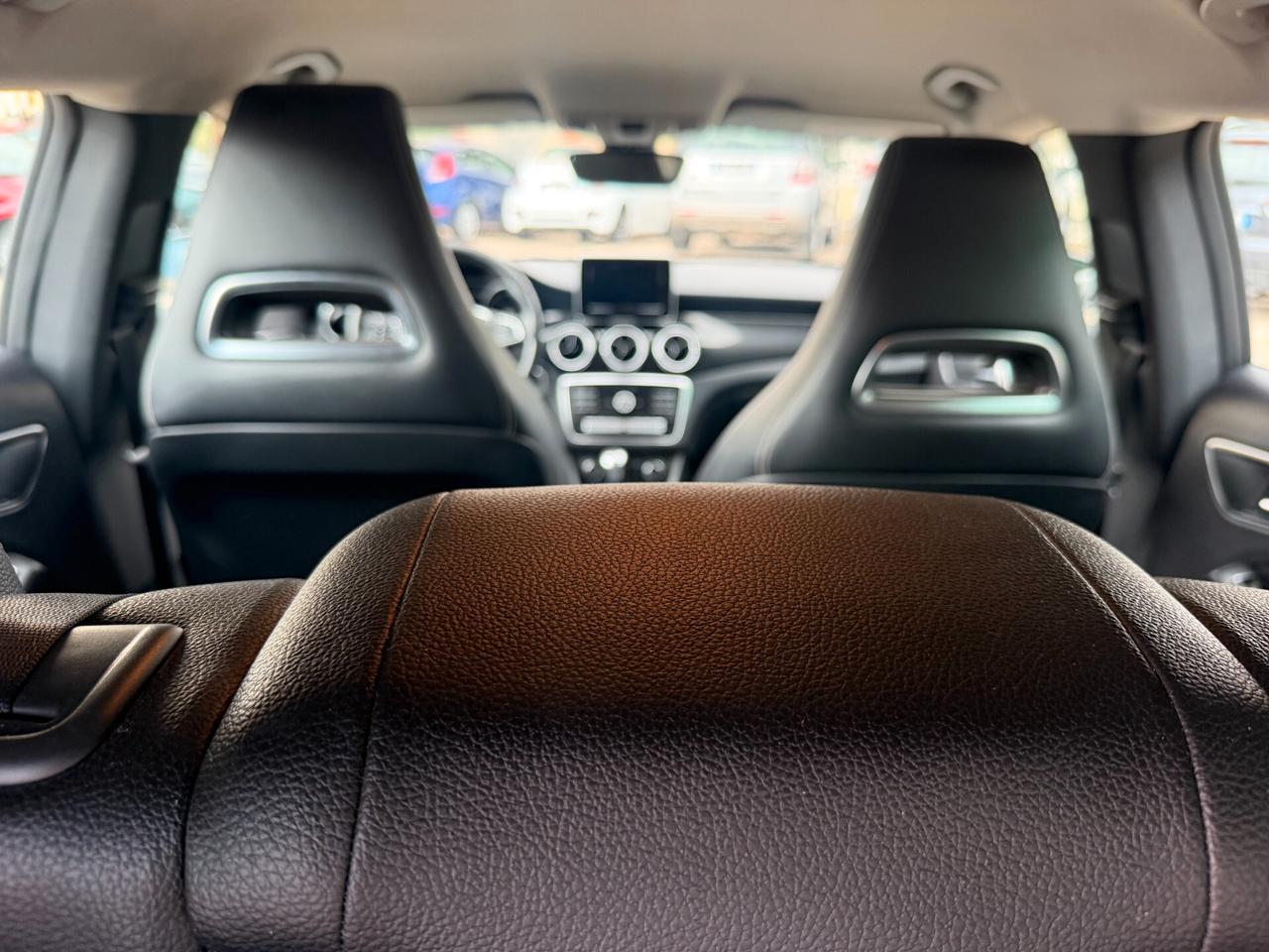Mercedes-benz CLA 200 d S.W. Business Extra