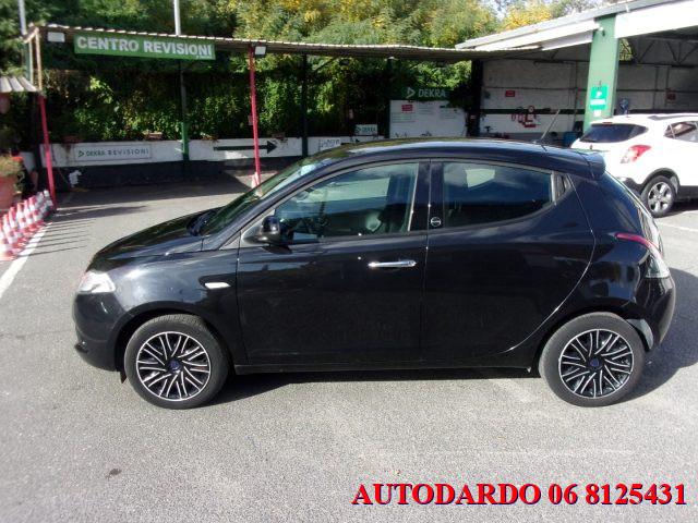 LANCIA Ypsilon 1.0 FireFly 5 porte S&S Hybrid Ecochic Gold