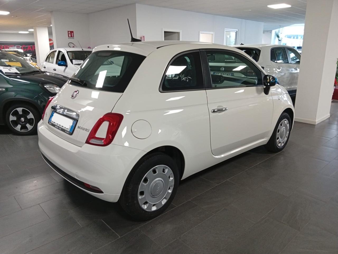 Fiat 500 1.0 Hybrid Red