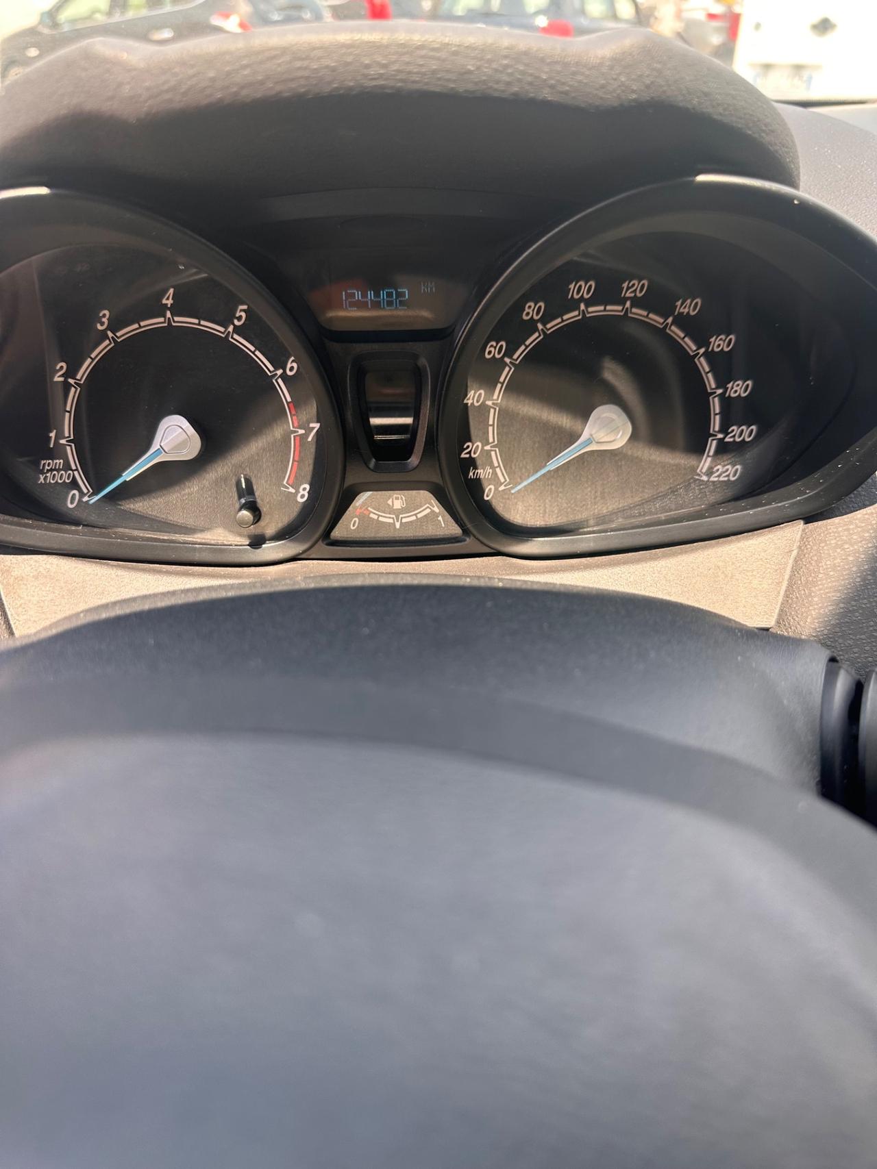 Ford Fiesta 1.2 Benz 60CV 5p. NEOPATENTATI 2013