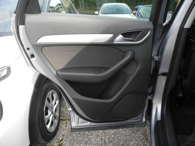 AUDI Q3 2.0 TDI 120cv 6M - NAVI -Ok NEOPATEN.- DA VETRINA