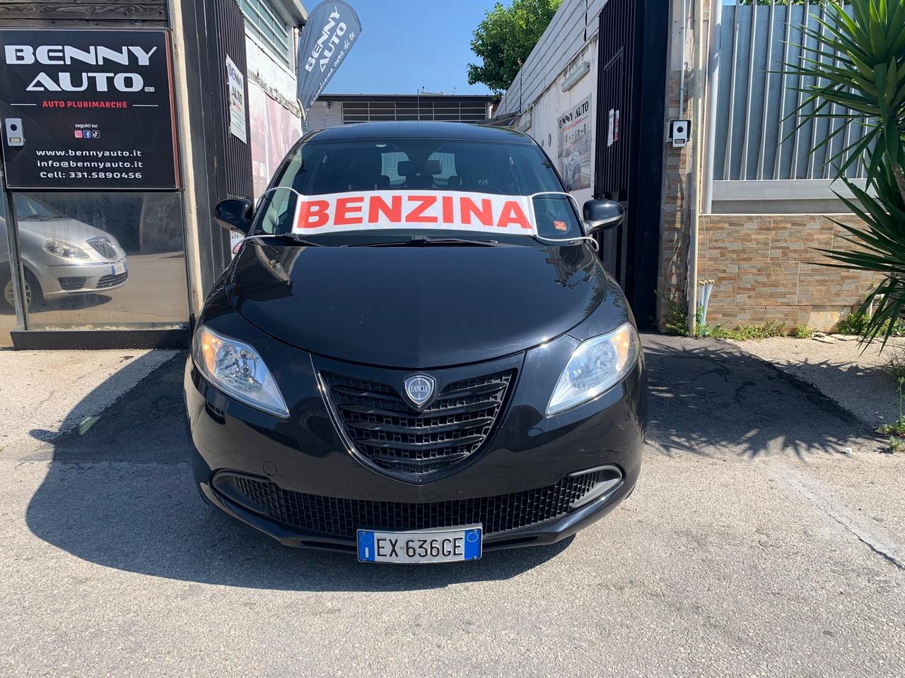 Lancia Ypsilon 1.2 69 CV 5 porte Elefantino