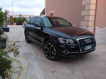 Audi Q5 2.0 TDI 170 CV quattro32