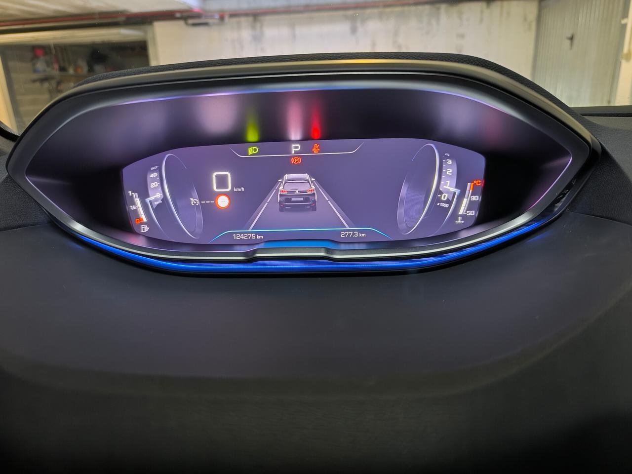 Peugeot 5008 BlueHDi 130 S&S EAT8 Active Pack